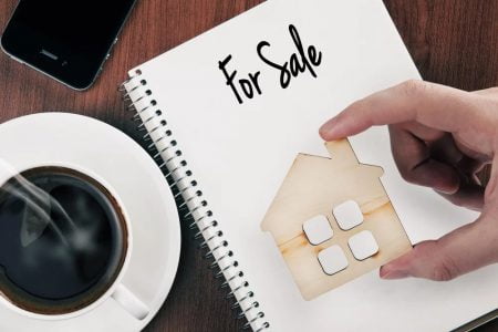 Investors, here's some tips to sell your house online.